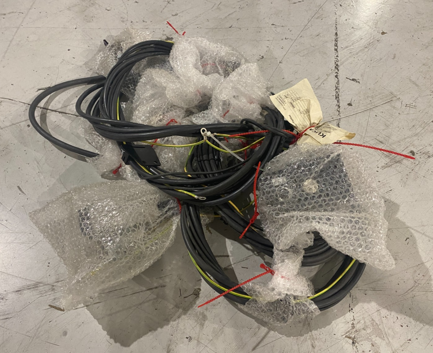 Kuka 326287 Robot Cable Assembly INT 084ST2900 - Maverick Industrial Sales
