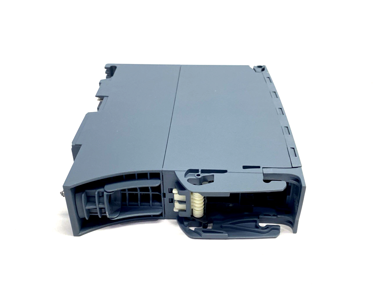 Siemens 6ES7522-5HH00-0AB0 SIMATIC S7-1500 Output Module DQ 16x 230VAC/2A ST - Maverick Industrial Sales