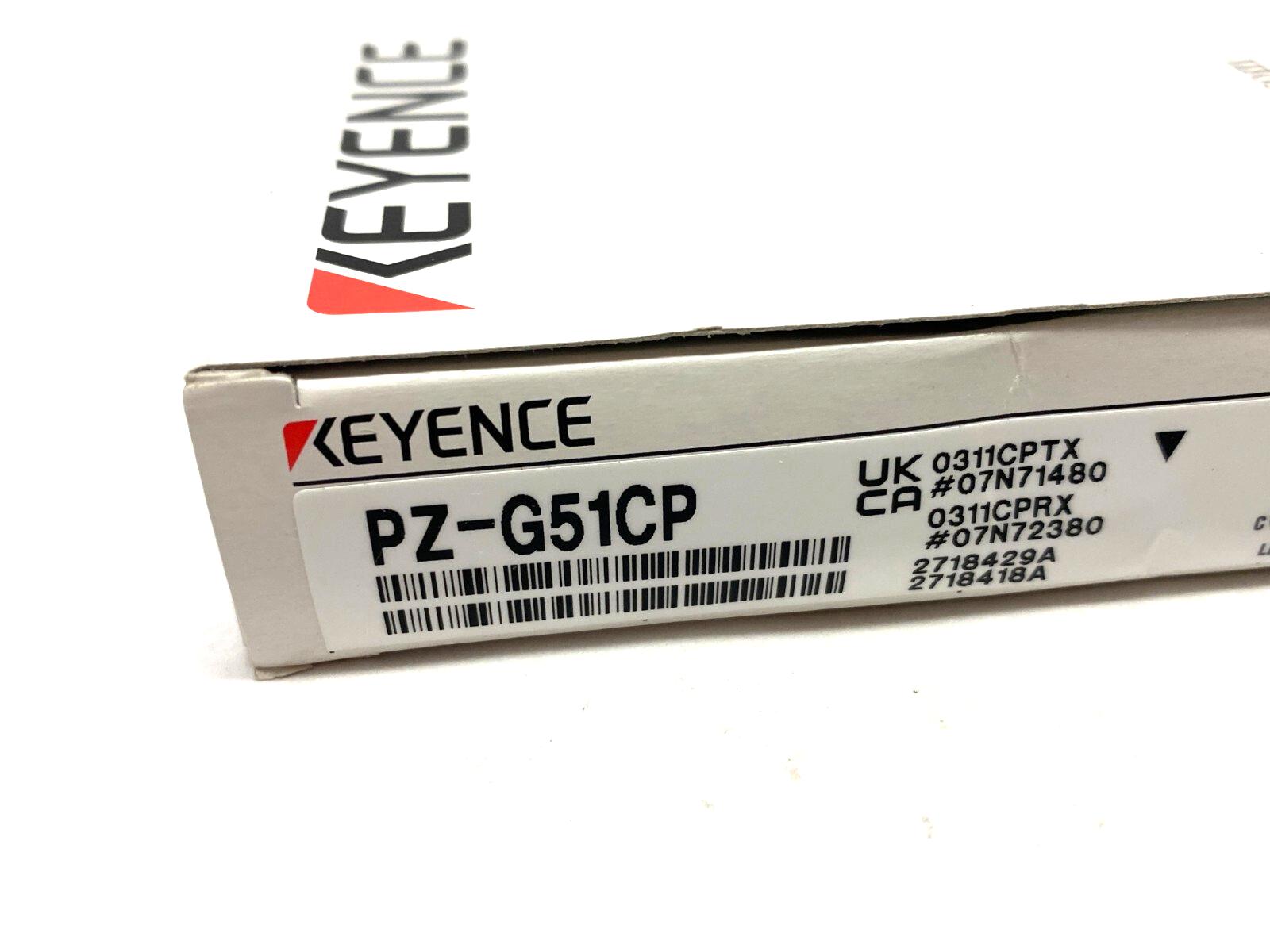 Keyence PZ-G51CP Square Transmissive Thrubeam Sensor Set M8 Connector Type - Maverick Industrial Sales