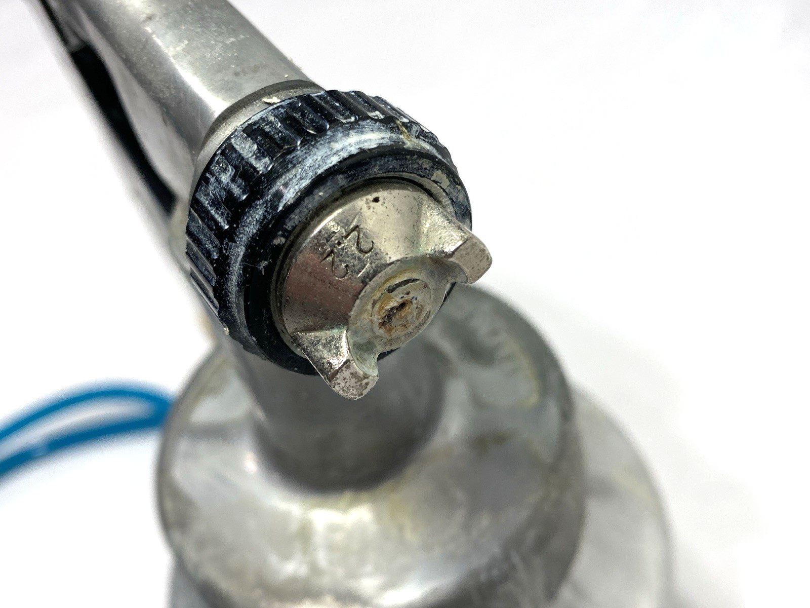 Husky H4920SSG Siphon Feed Spray Gun 45PSI Max - Maverick Industrial Sales