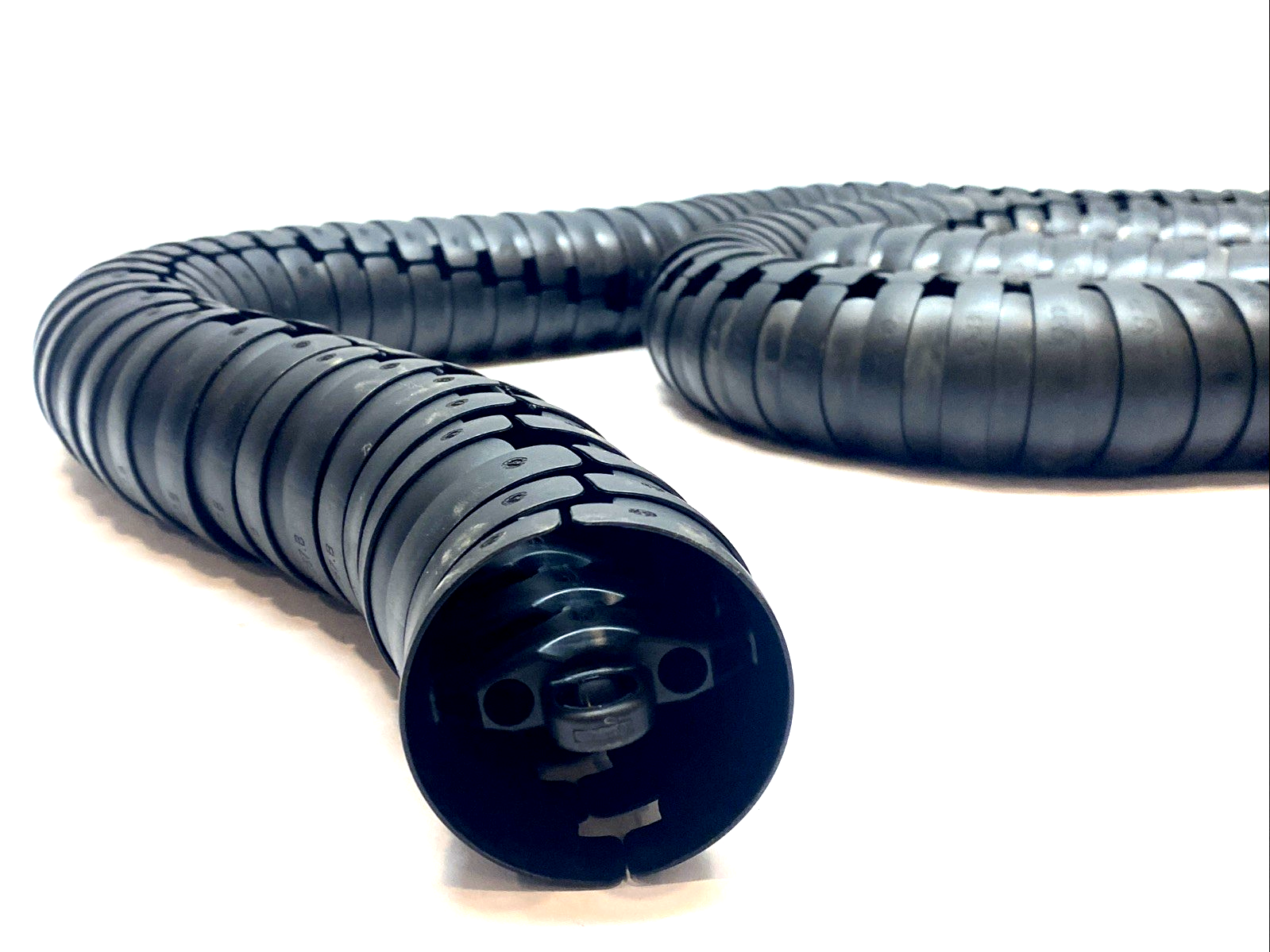 Igus TRE.60.087.B Energy Chain Cable Carrier 158 Links - Maverick Industrial Sales
