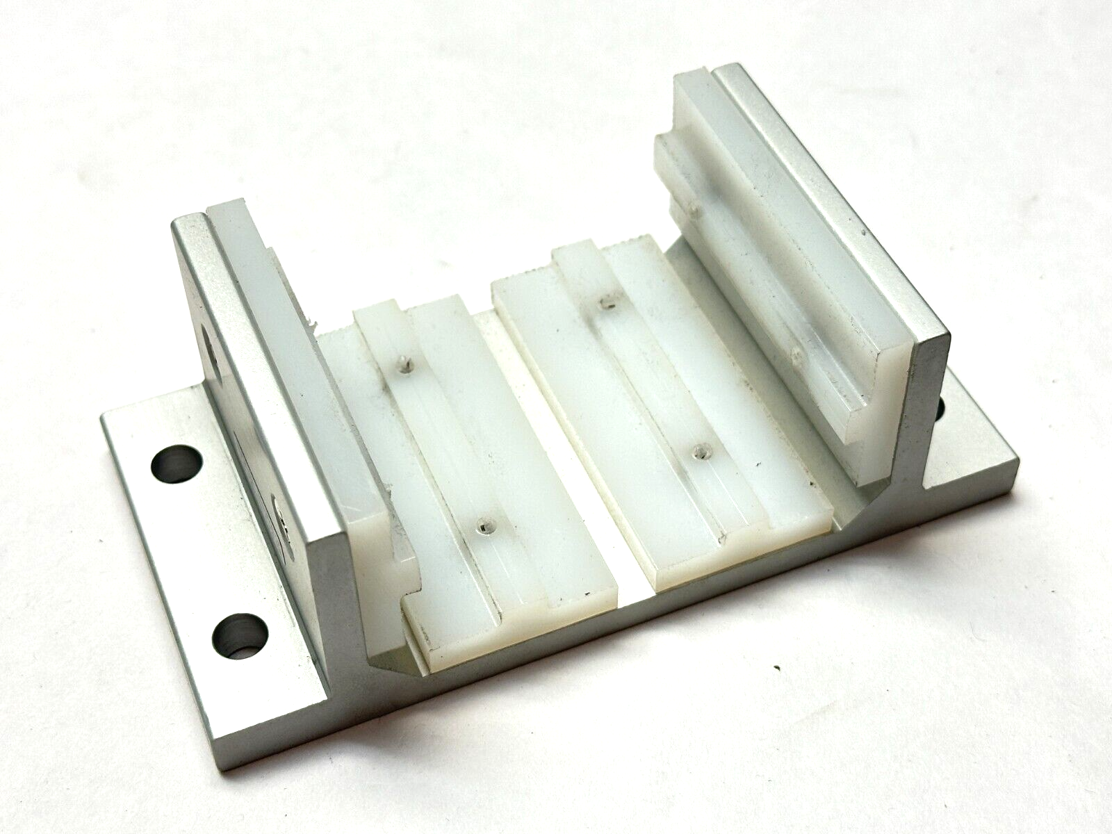 80/20 6823 15 Series 4-Slot Mount Double Flange Short Standard Linear Bearing - Maverick Industrial Sales