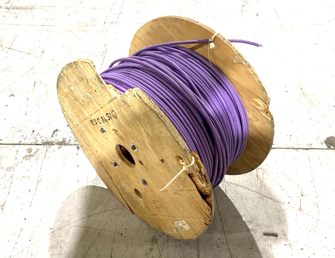 Belden UE1601BW Type EX Thermocouple Cable, 1 Pr#16, XLPE Ins Pur, Purple, 900' - Maverick Industrial Sales