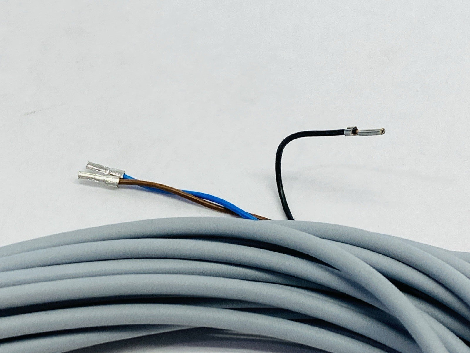 Festo SIES-8M-NO-24V-K-7.5-OE Proximity Sensor 7.5m 10.30VDC 551401 - Maverick Industrial Sales