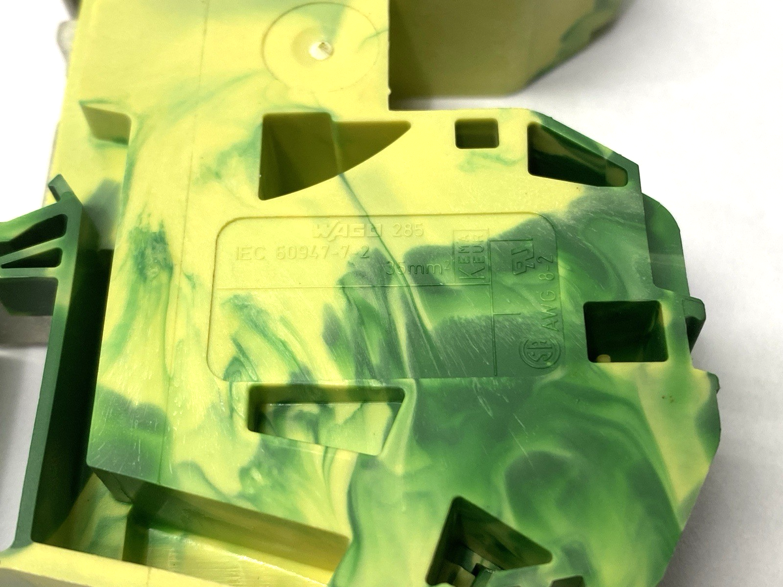 285-637 | Wago Ground Terminal Block - Used - Maverick Industrial Sales