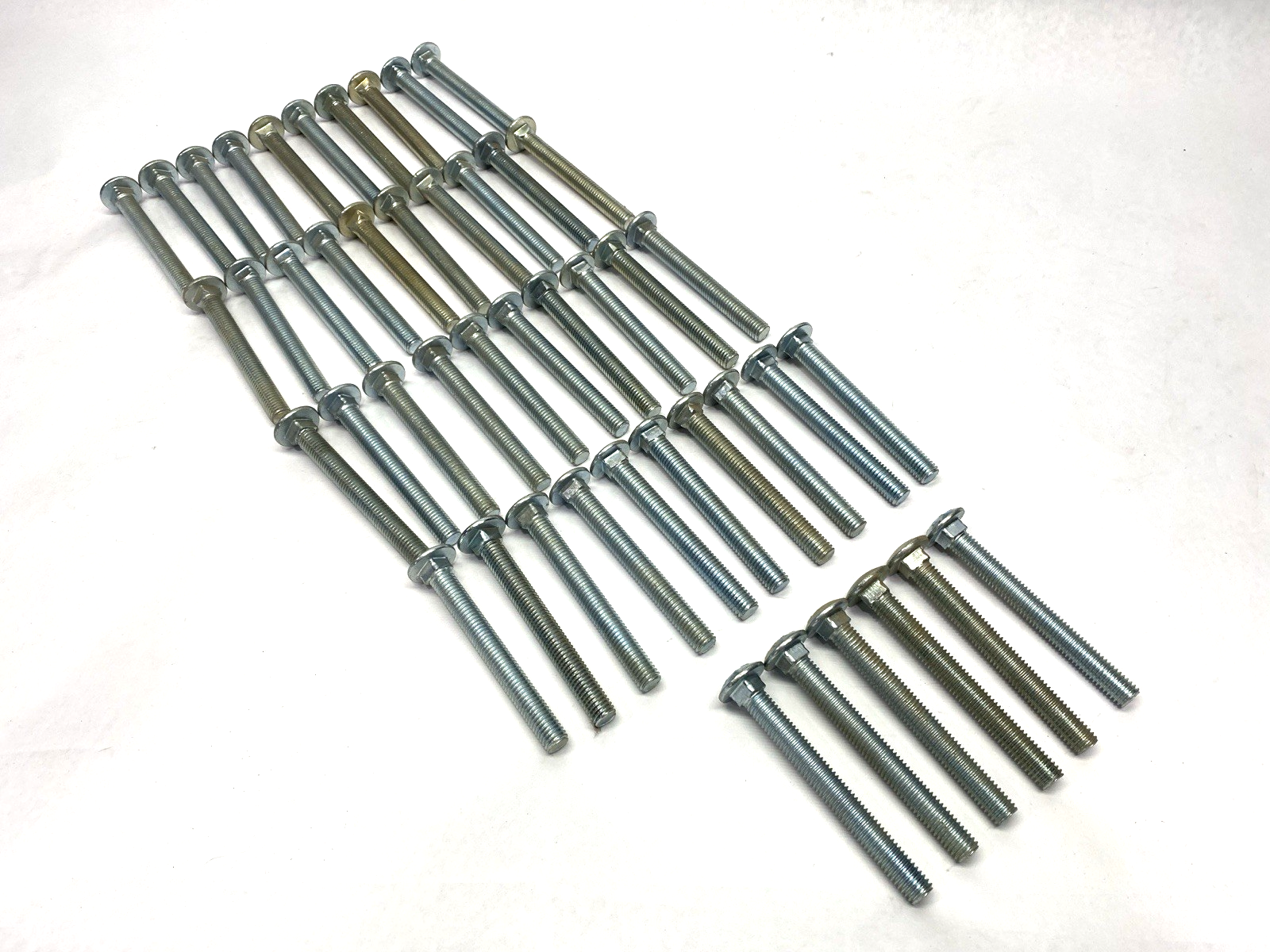 1/2"-13 x 4-1/2" Carriage Bolt Grade 2 LOT OF 46 SHELFWARE - New – Open box - Maverick Industrial Sales