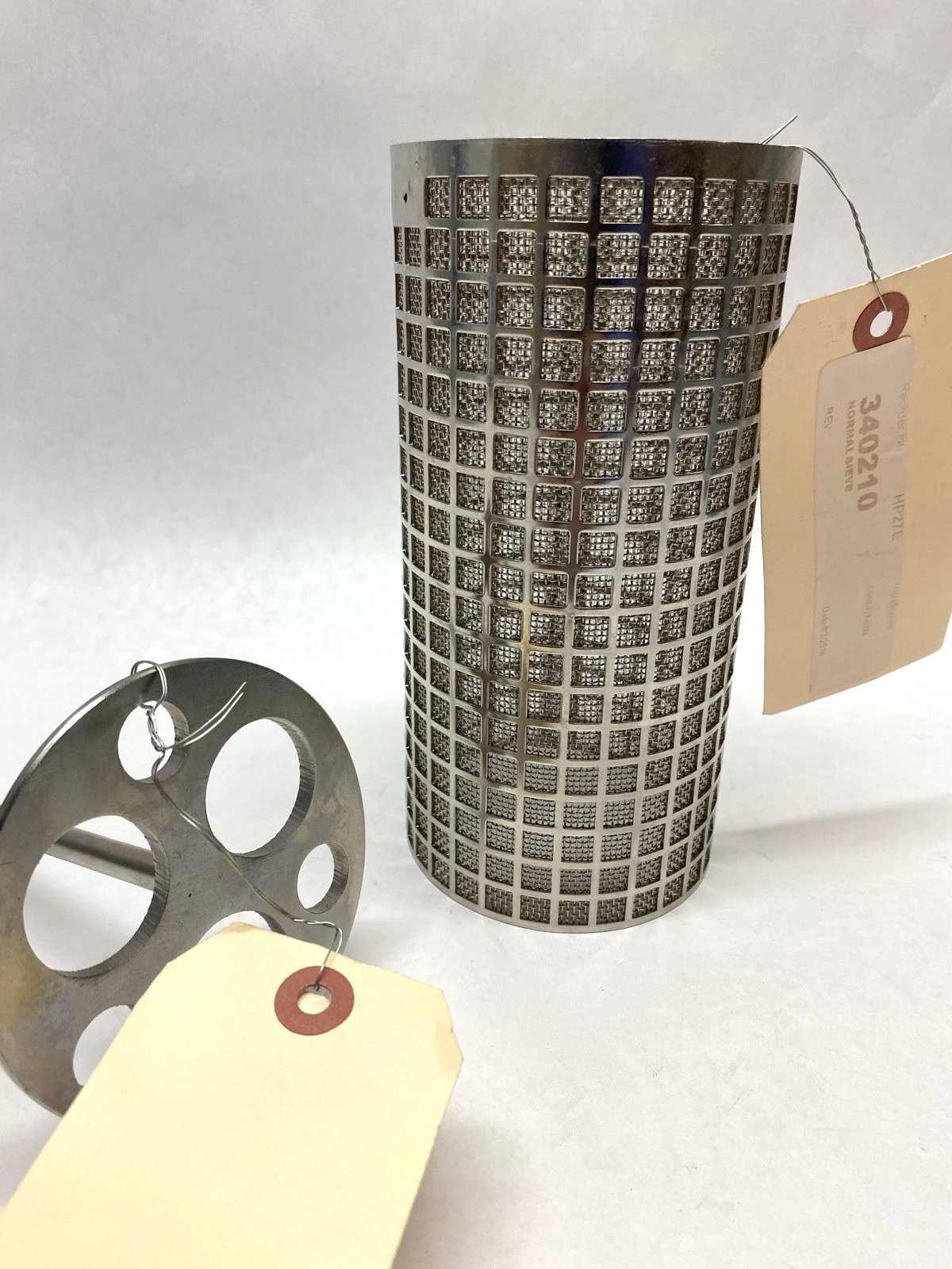 Ultrasource 340219 Normal Sieve and 340587 1.4301 Welded 106044 Sieve Support - Maverick Industrial Sales