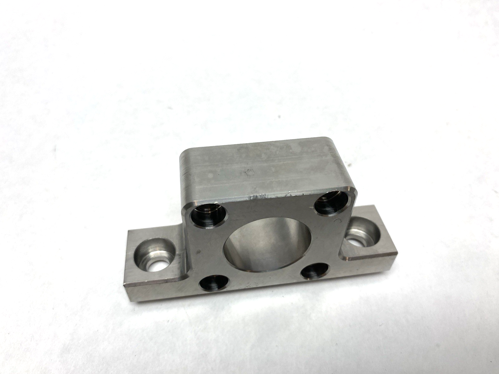 HESSE 110074 Cylinder Mount Left - Maverick Industrial Sales