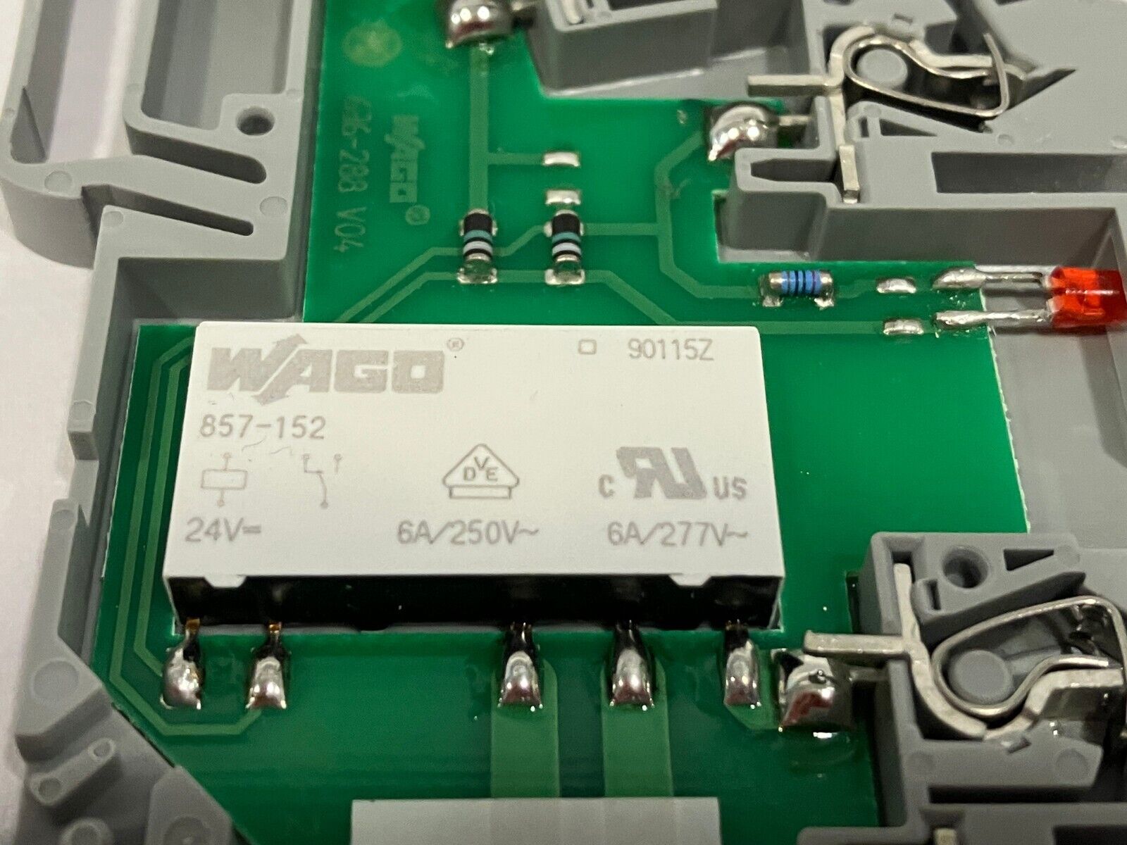 Wago 859-304 Relay Module w/ 857-152 Relay - Maverick Industrial Sales
