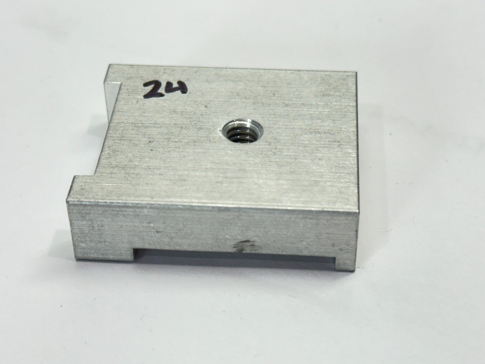 85-087 | Kaps-All Top Rail Support Block For AU-3 Bottle Orientainer - New – Open box - Maverick Industrial Sales