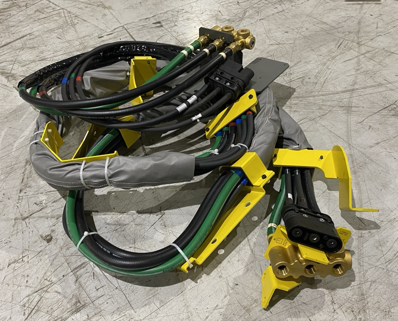 None | Fanuc Robotic Welding Hose+Power Cable Dresspack Assembly, Robi