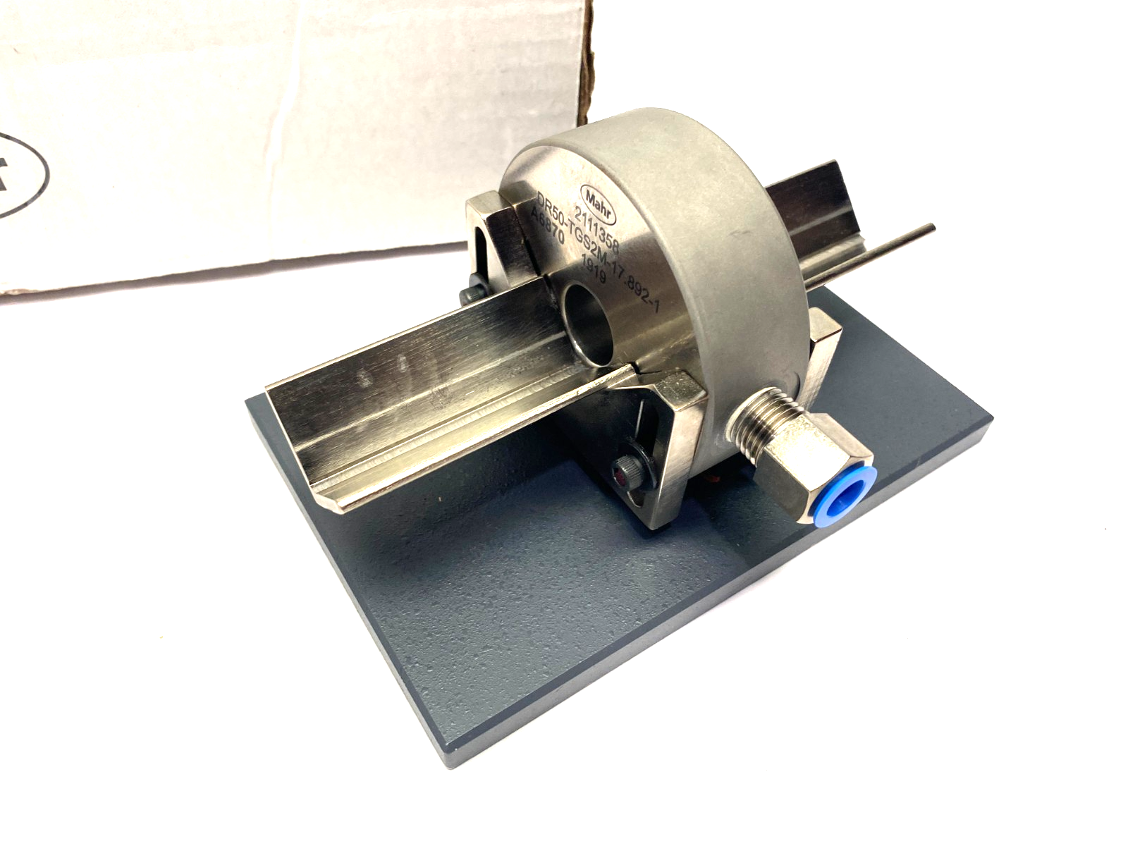 Mahr 2111358 Dimensionair 2-Jet Air Ring Gauge DR50-TGS2M-17.892-1 w/ Base Plate - Maverick Industrial Sales