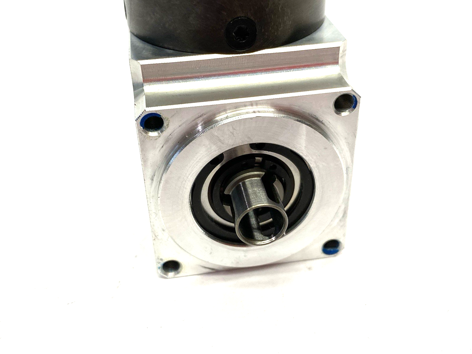 Neugart 100266186 Right Angle Gearbox WPLE040-064-SSSB3AA-Y8 - Maverick Industrial Sales