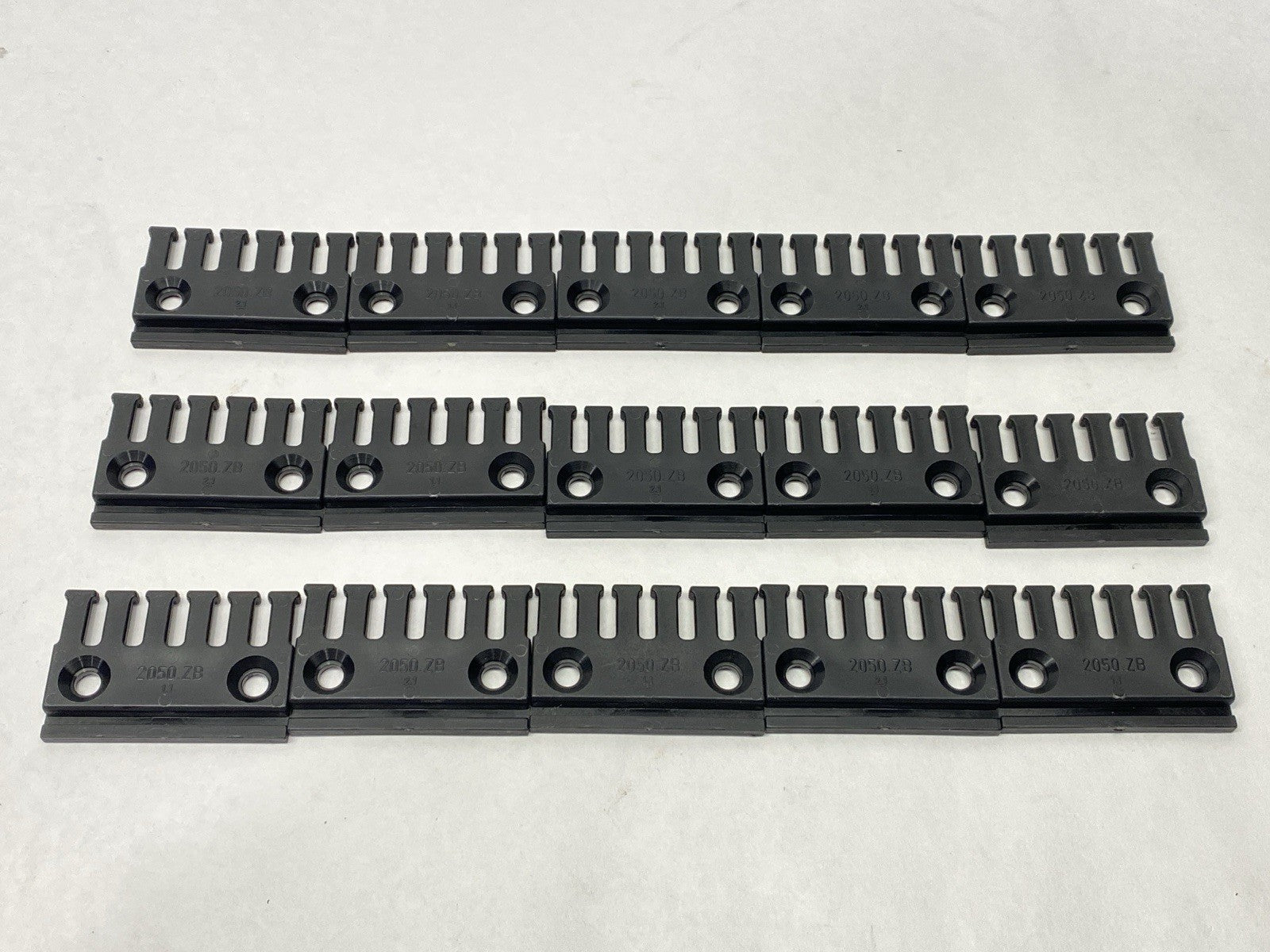 2050-ZB | Igus Energy Chain Tiewrap Strain Relief Plate 6-Teeth LOT OF 15 - New Other - Maverick Industrial Sales