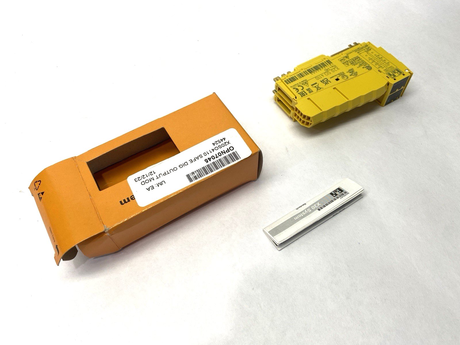 X20SO4110 | B&R Automation Rev. M0 Safe Digital Output Module 4-Outputs - New – Open box - Maverick Industrial Sales
