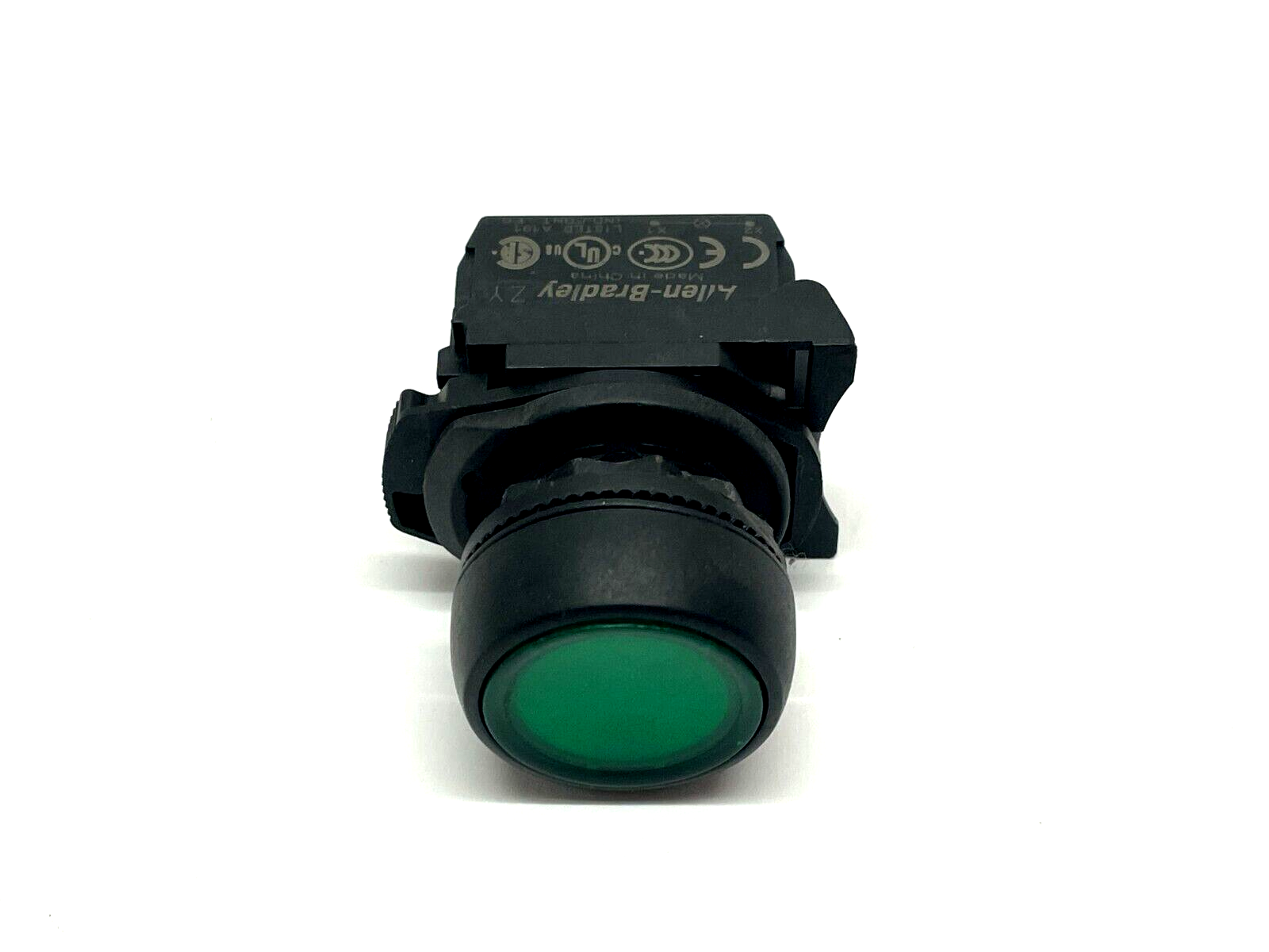 Allen Bradley 800FP-LFA3 Illuminated Pushbutton Green w/ 800F-N5C Ser. A Lamp - Maverick Industrial Sales