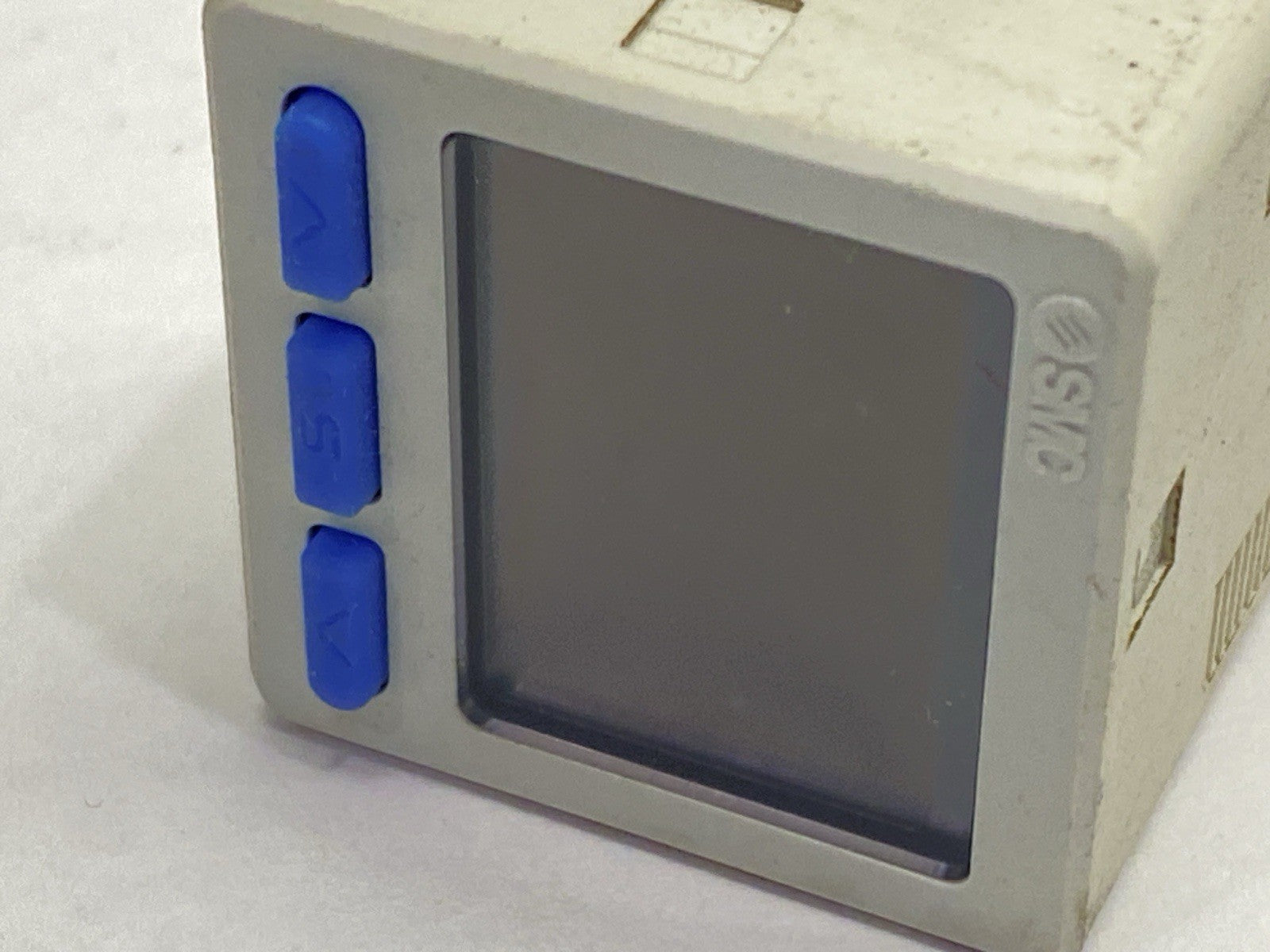 ZSE20B-L | SMC Digital Vacuum Sensor 12-30VDC - Used - Maverick Industrial Sales