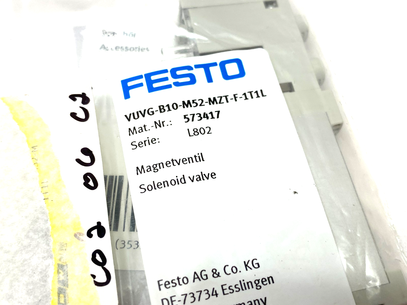 Festo VUVG-B10-M52-MZT-F-1T1L Solenoid Valve, 5/2-Way, Monostable 573417 - Maverick Industrial Sales