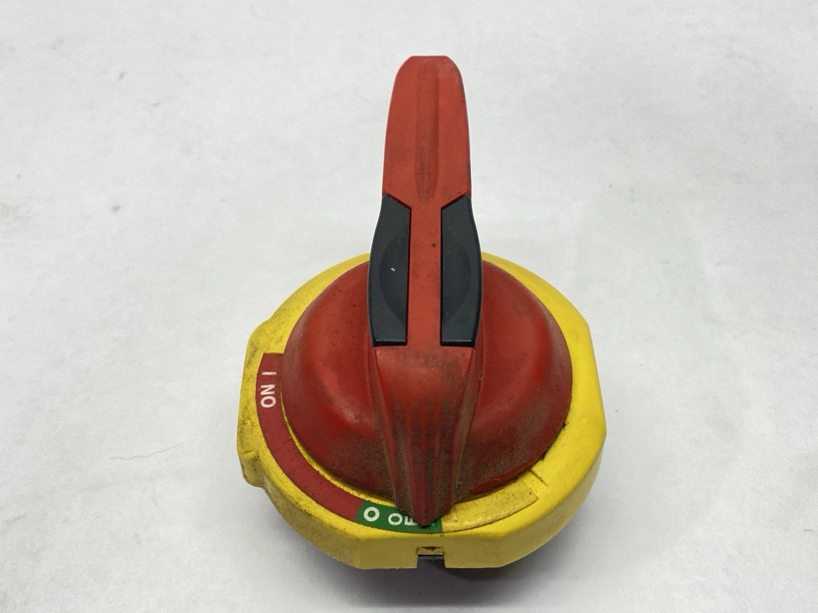 Allen Bradley 194R-PY Ser A Operating Handle Red/Yellow - Maverick Industrial Sales