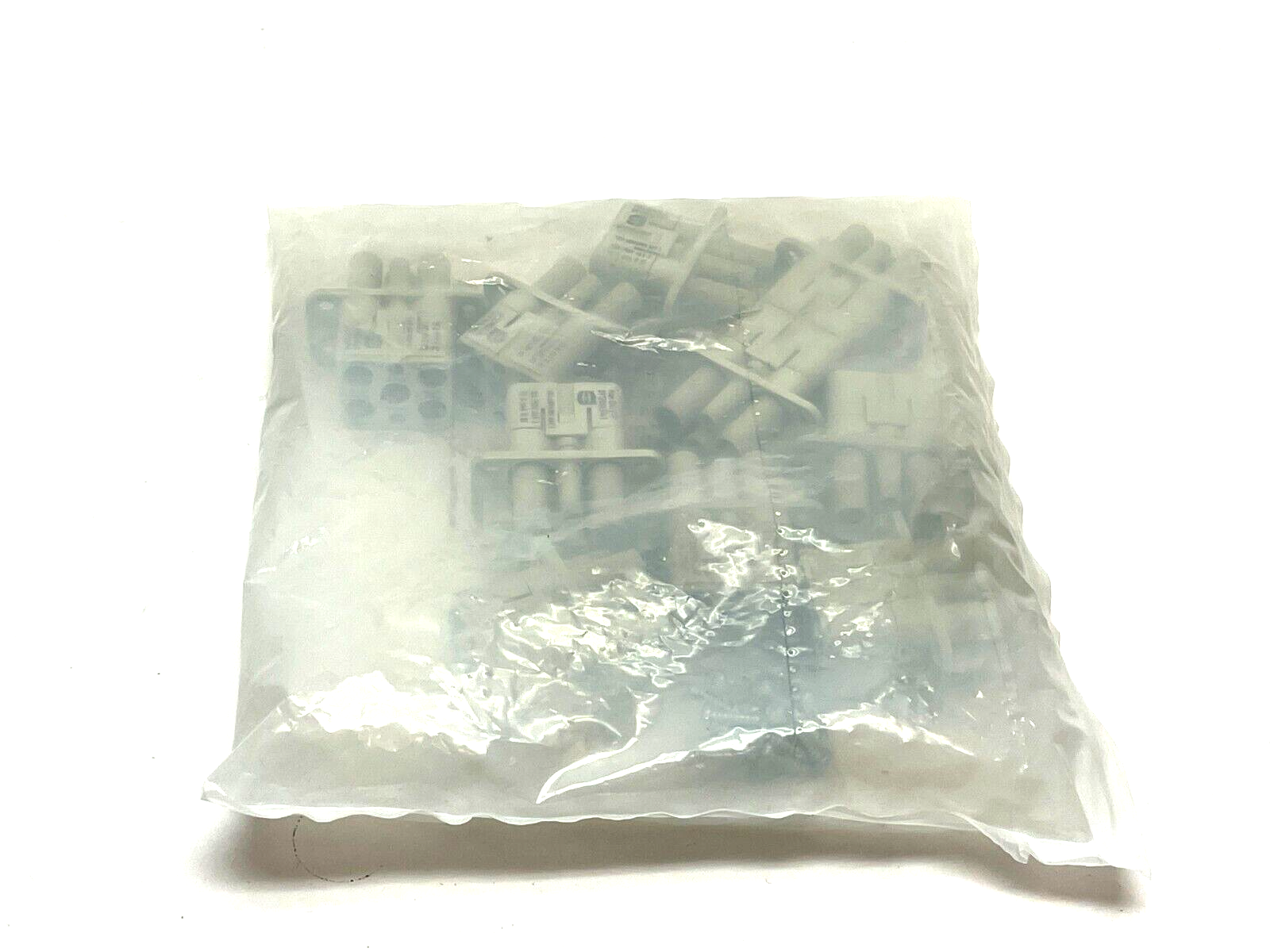Harting Han Q4/2-F-C Heavy Duty Power Connector 09 12 006 3141 PKG OF 10 - Maverick Industrial Sales