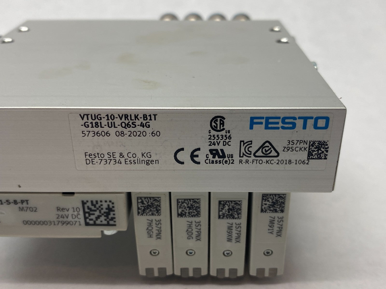 Festo VTUG-10-VRLK-B1T-G18L-UL-Q6S-4G Valve Manifold Terminal 573606 - Maverick Industrial Sales