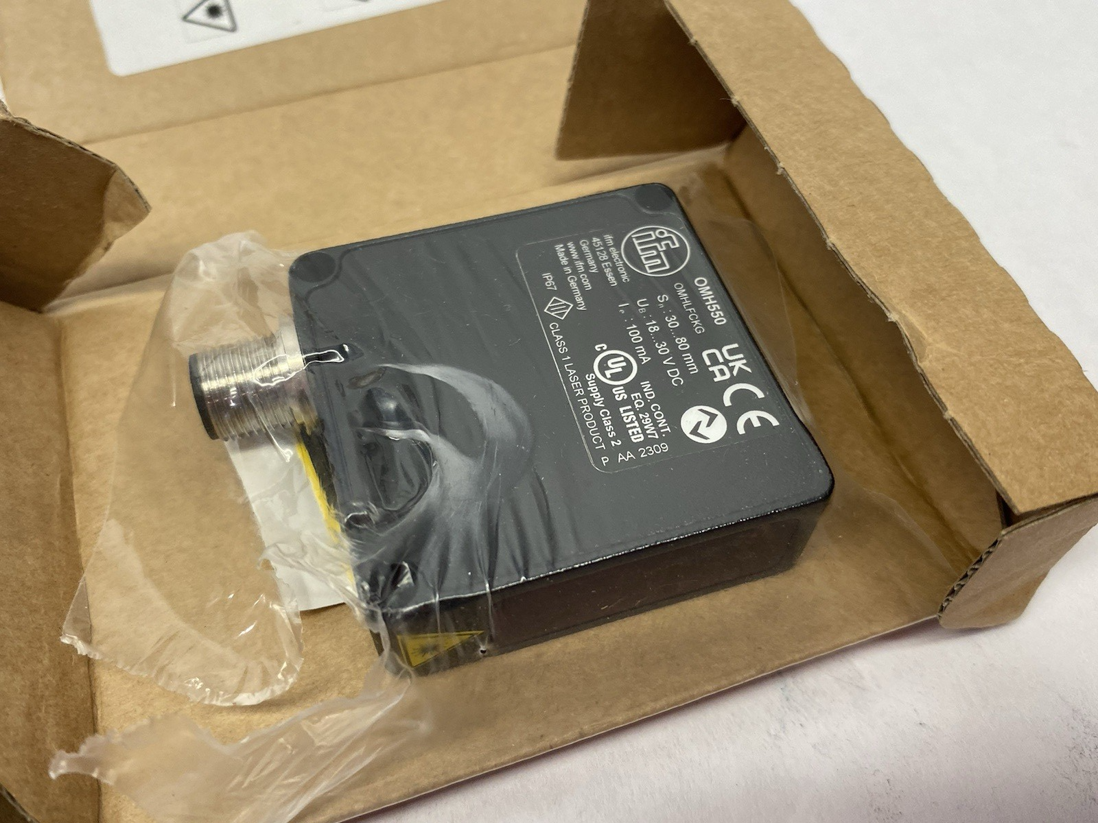Ifm OMH550 Optical Laser Distance Sensor, Micrometer Range, OMHLFCKG/IO-Link/US - Maverick Industrial Sales