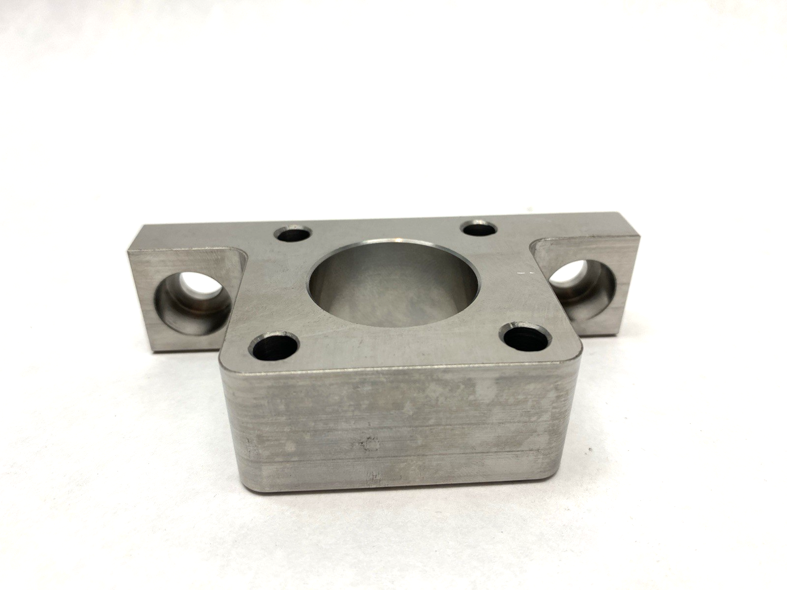 HESSE 110074 Cylinder Mount Left - Maverick Industrial Sales
