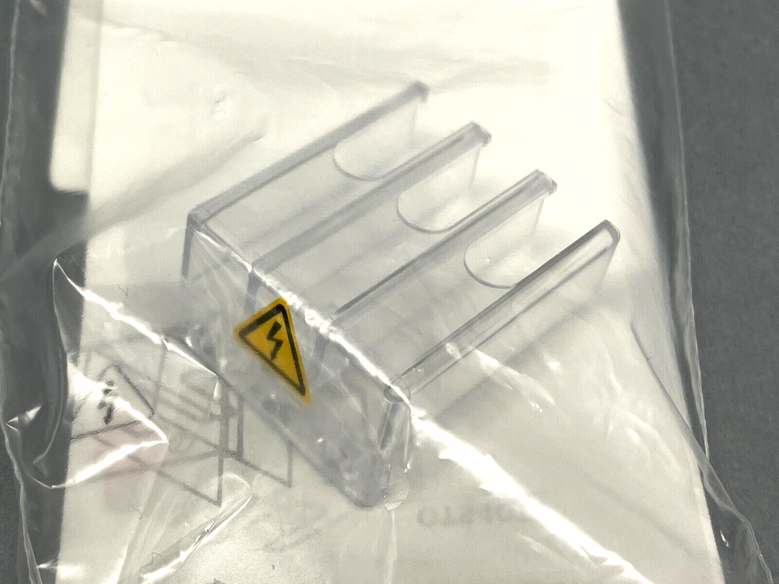 ABB OTS40T3 Terminal Switch Shroud Clear Cover 12x35x40mm 1SCA105317R1001 - Maverick Industrial Sales
