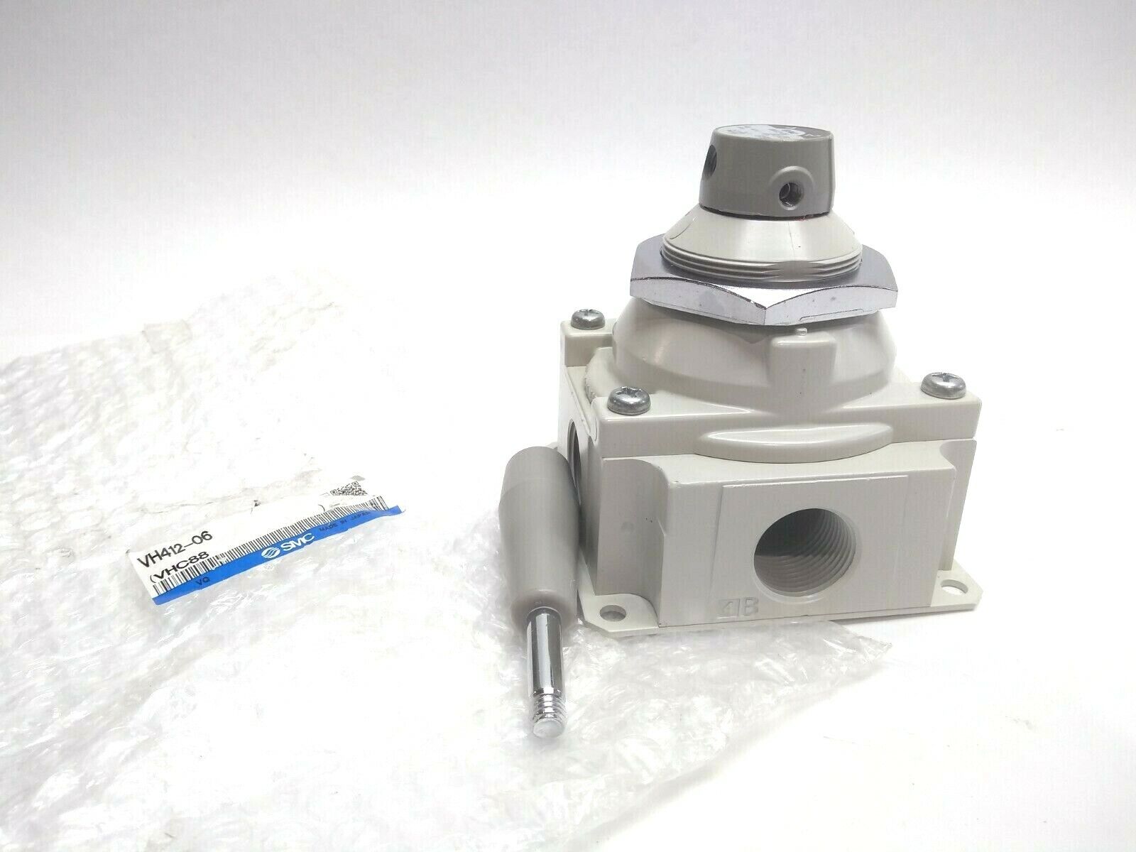 SMC VH412-06 Mechanical Pneumatic Hand Valve - Maverick Industrial Sales