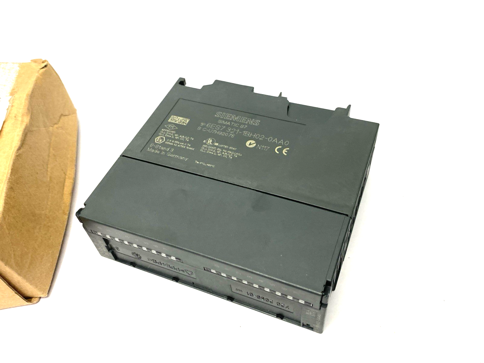 Siemens 6ES7321-1BH02-0AA0 SIMATIC S7-300 Digital Input SM 321 Isolated, 16 DI - Maverick Industrial Sales