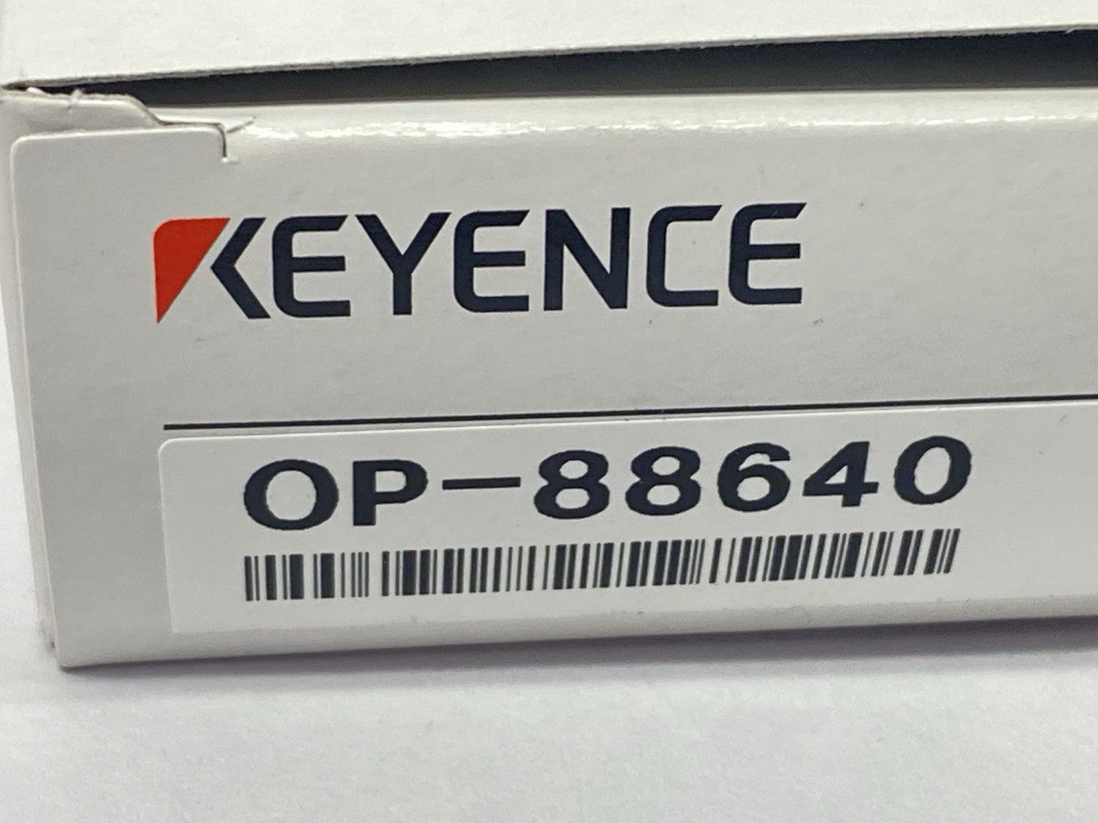 OP-88640 | Keyence Polarizing Filter For AI Vision Sensor - New – Open box - Maverick Industrial Sales