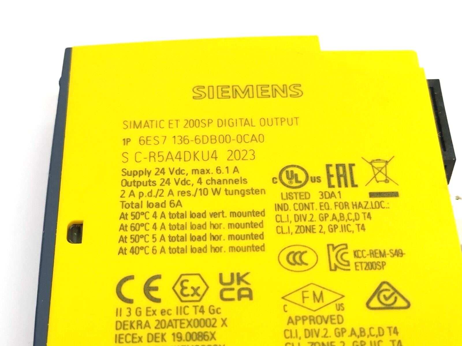 Siemens 6ES7 136-6DB00-0CA0 SIMATIC ET 200SP Digital Output Module 4x24V - Maverick Industrial Sales