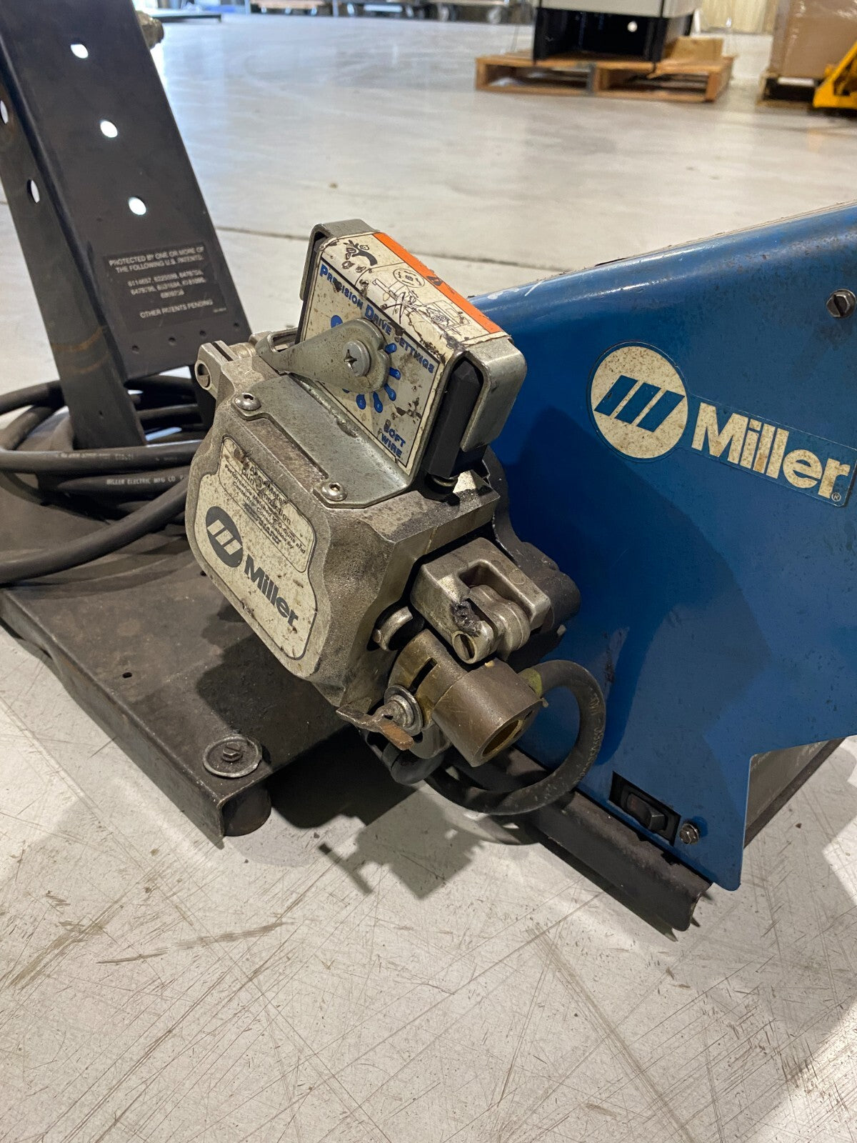 Miller Electric S-75D Wire Feeder w/ Digital Meters 24V 10A 951198 - Maverick Industrial Sales