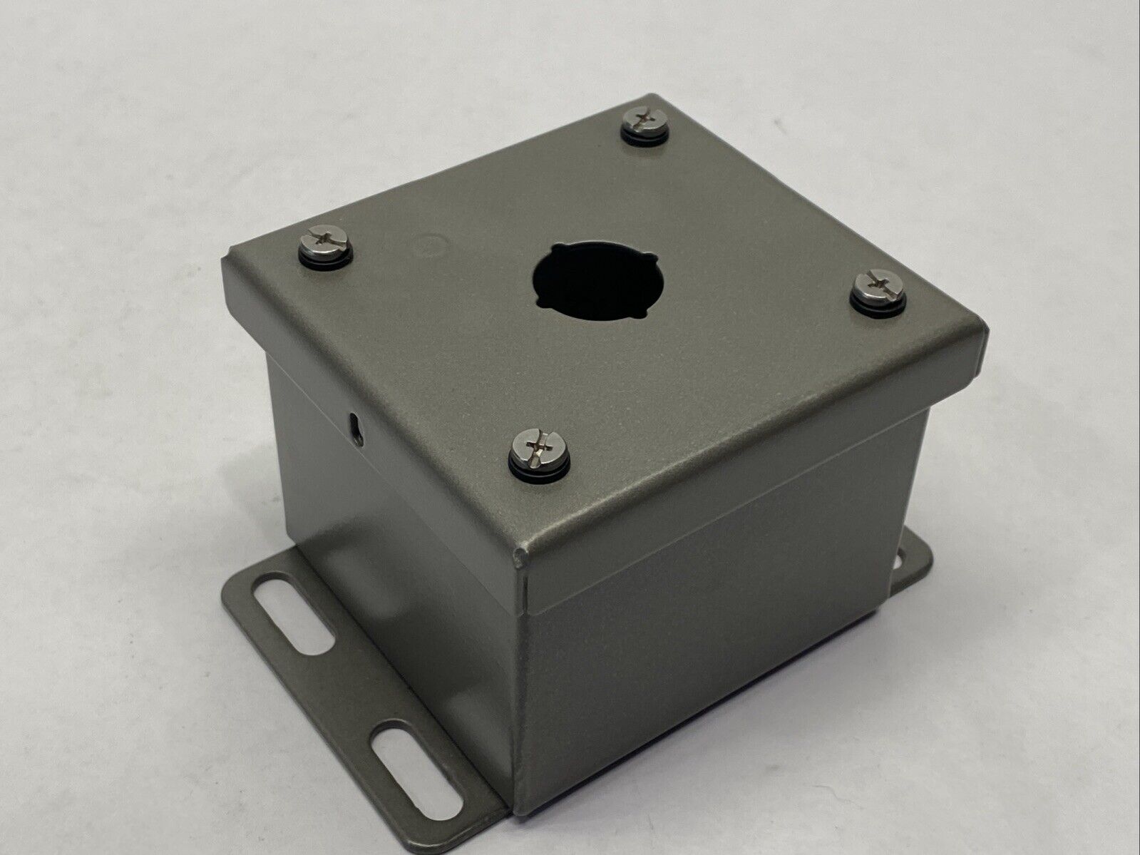 Saginaw SCE-1PBI PB Enclosure 3.5" x 3.25" x 2.75" - Maverick Industrial Sales