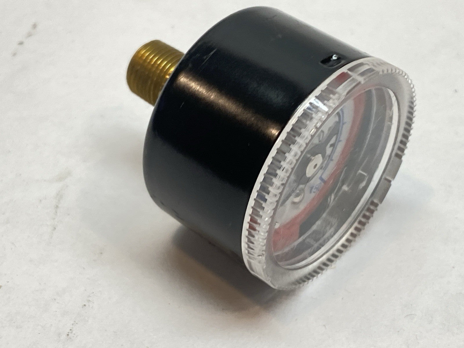 G36-P2-N01-L-X30 | SMC Pneumatic Gauge 150 PSI 1.5" Diameter LOT OF 2 - New – Open box - Maverick Industrial Sales