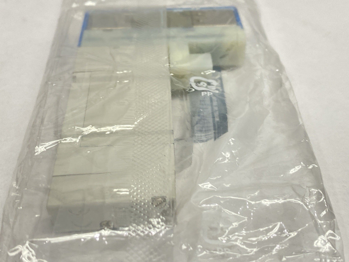 SY3400-5U1-NA | SMC Pneumatic Solenoid Valve 5-Port 24VDC - New - Maverick Industrial Sales