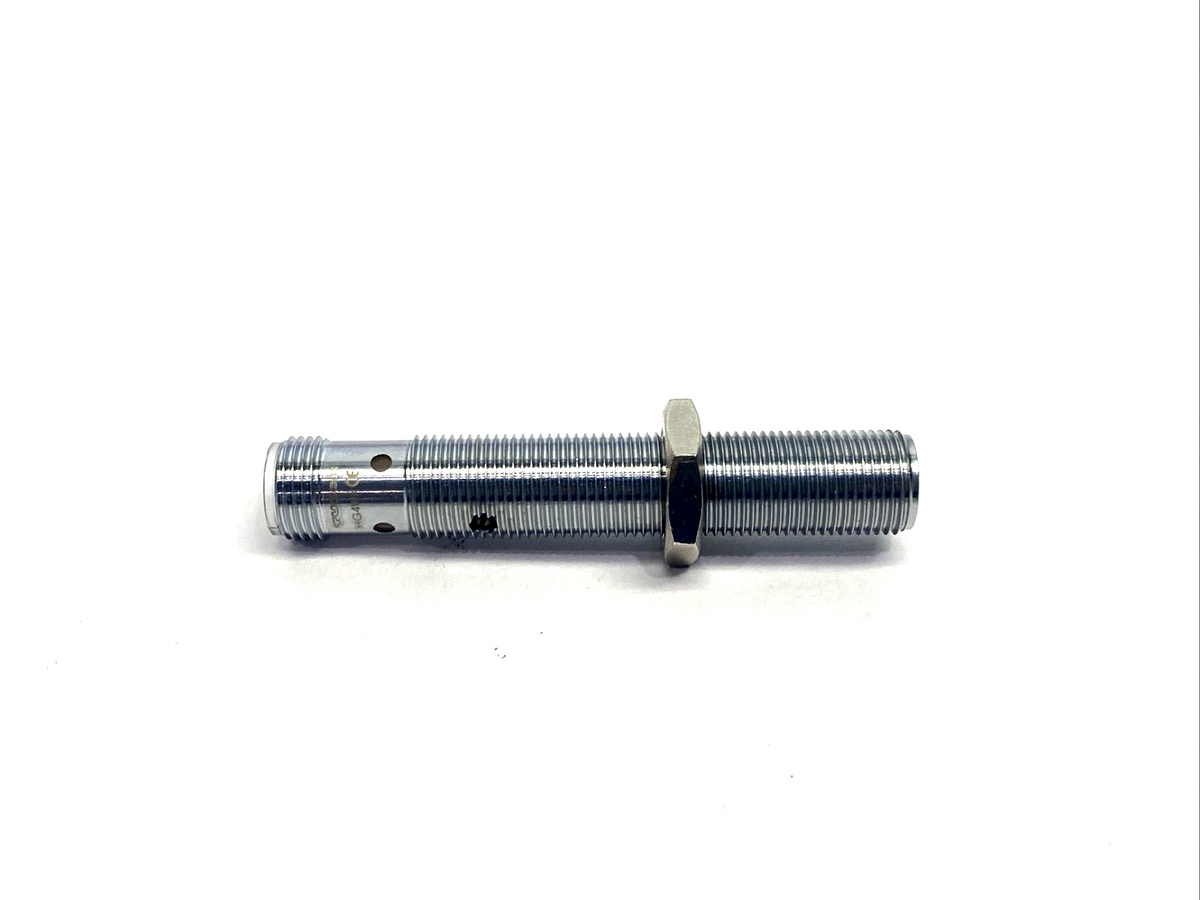 BC3-M12-AP6X-H1141 | Turck Capacitive Sensor M12 4-Pin 2601011 - Used - Maverick Industrial Sales