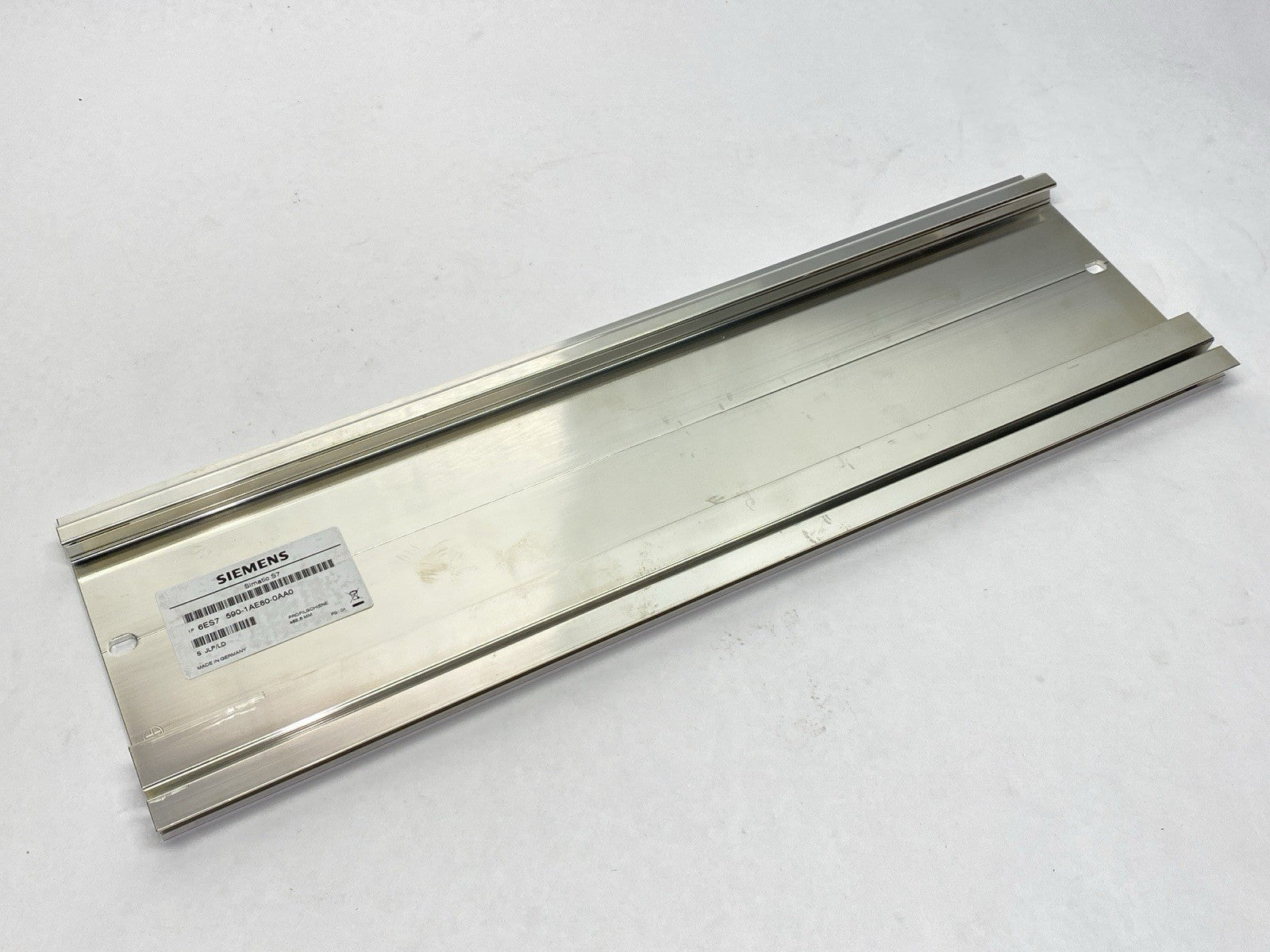 Siemens 6ES7590-1AE80-0AA0 SIMATIC S7-1500 Sectional Mounting Rail - Maverick Industrial Sales