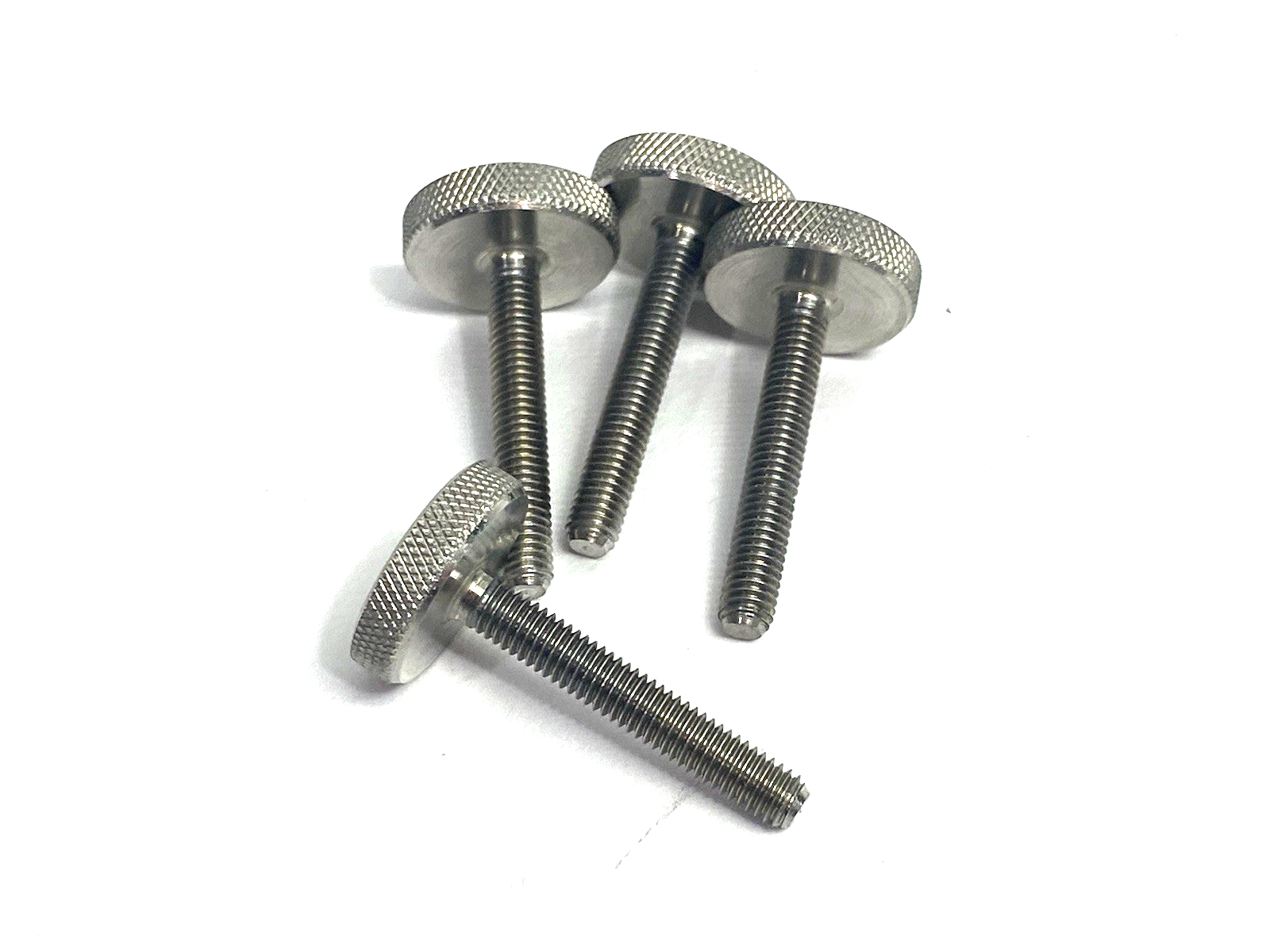 91746A376 | Knurled-Head Thumb Screw, 10-32 Thread, 1-1/4" Long LOT OF 4 - New – Open box - Maverick Industrial Sales