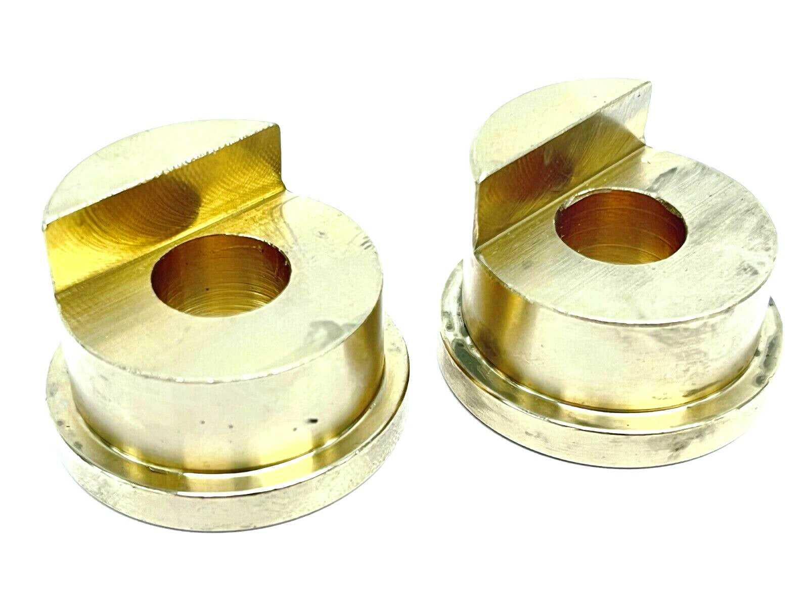 PE USA 0A640L004 Bushing Luxor LOT OF 2 - Maverick Industrial Sales
