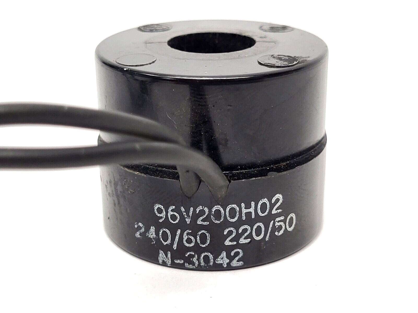 WM 27-462-2 D Electrical Coil 240/60 220/50 N-3842 D81 - Maverick Industrial Sales