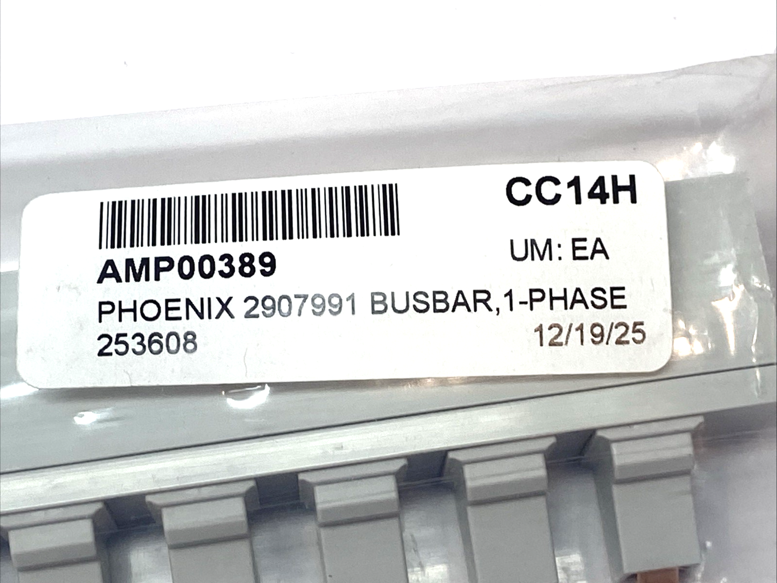 Phoenix Contact 2907991 Busbar TMC 8 B1 80 57C 1000V/80A 57-Pole - Maverick Industrial Sales