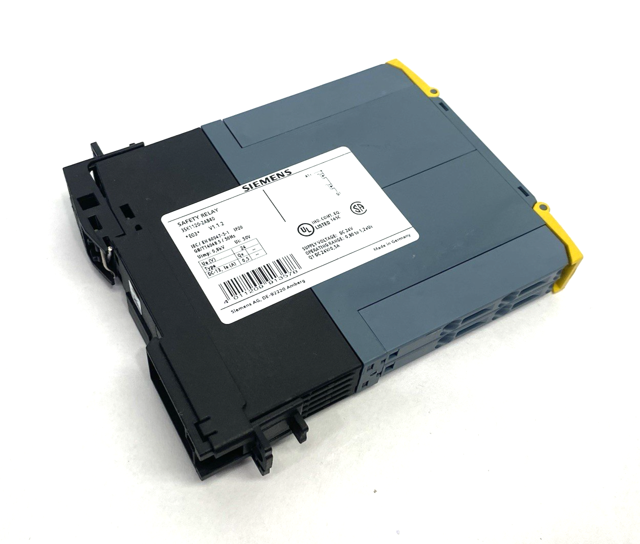 3SK1120-2AB40 | Siemens SIRIUS Advanced Basic Safety Relay Unit w/ Connector Term. - Used - Maverick Industrial Sales
