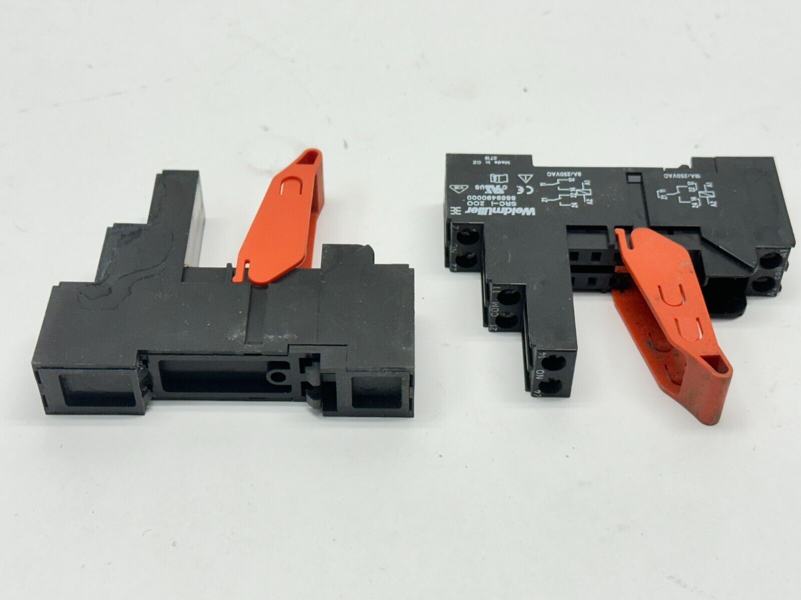 Weidmuller 8869490000 Relay Socket SRC-I 2CO 8A 250VAC LOT OF 2 - Maverick Industrial Sales