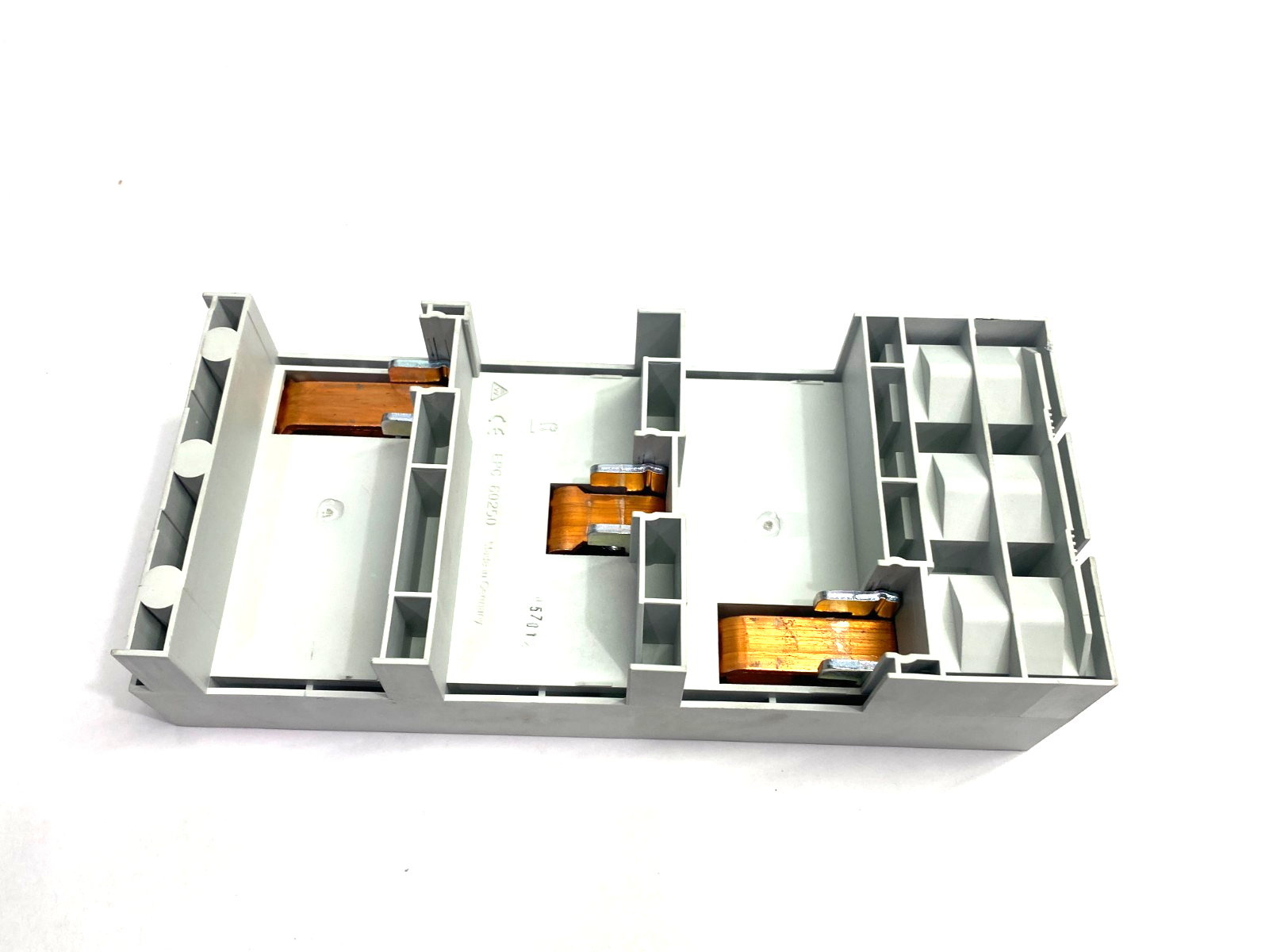 Siemens 8US1213-4AP03 Device Busbar Adapter MCCB 3-Pole 250A 600VAC - Maverick Industrial Sales