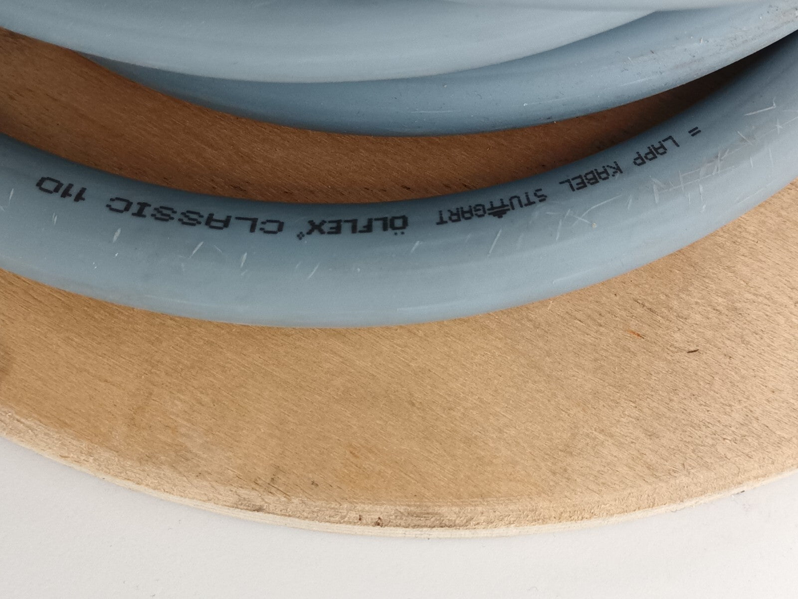 Lapp 1119325 Multiconductor Cable 16AWG 25C Gray 28' FT - Maverick Industrial Sales