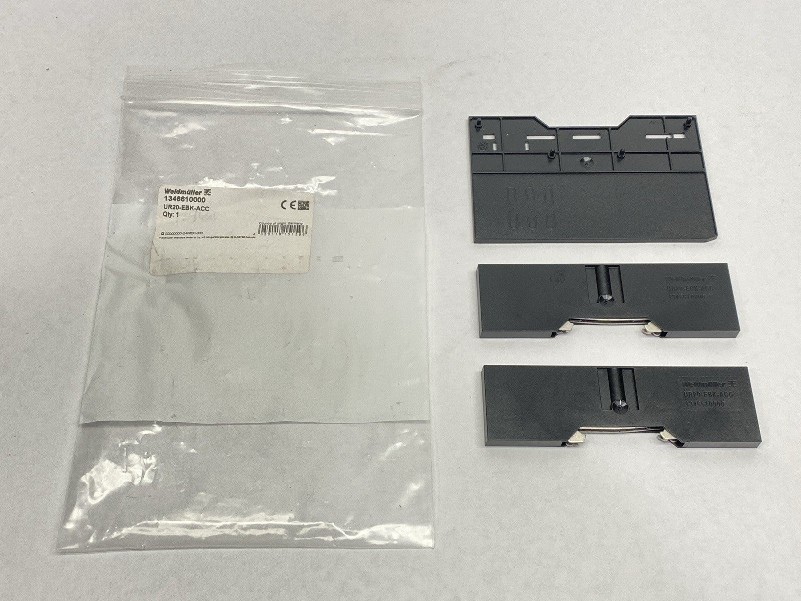 1346610000 | Weidmuller End Plate Set UR20-EBK-ACC - New Other - Maverick Industrial Sales
