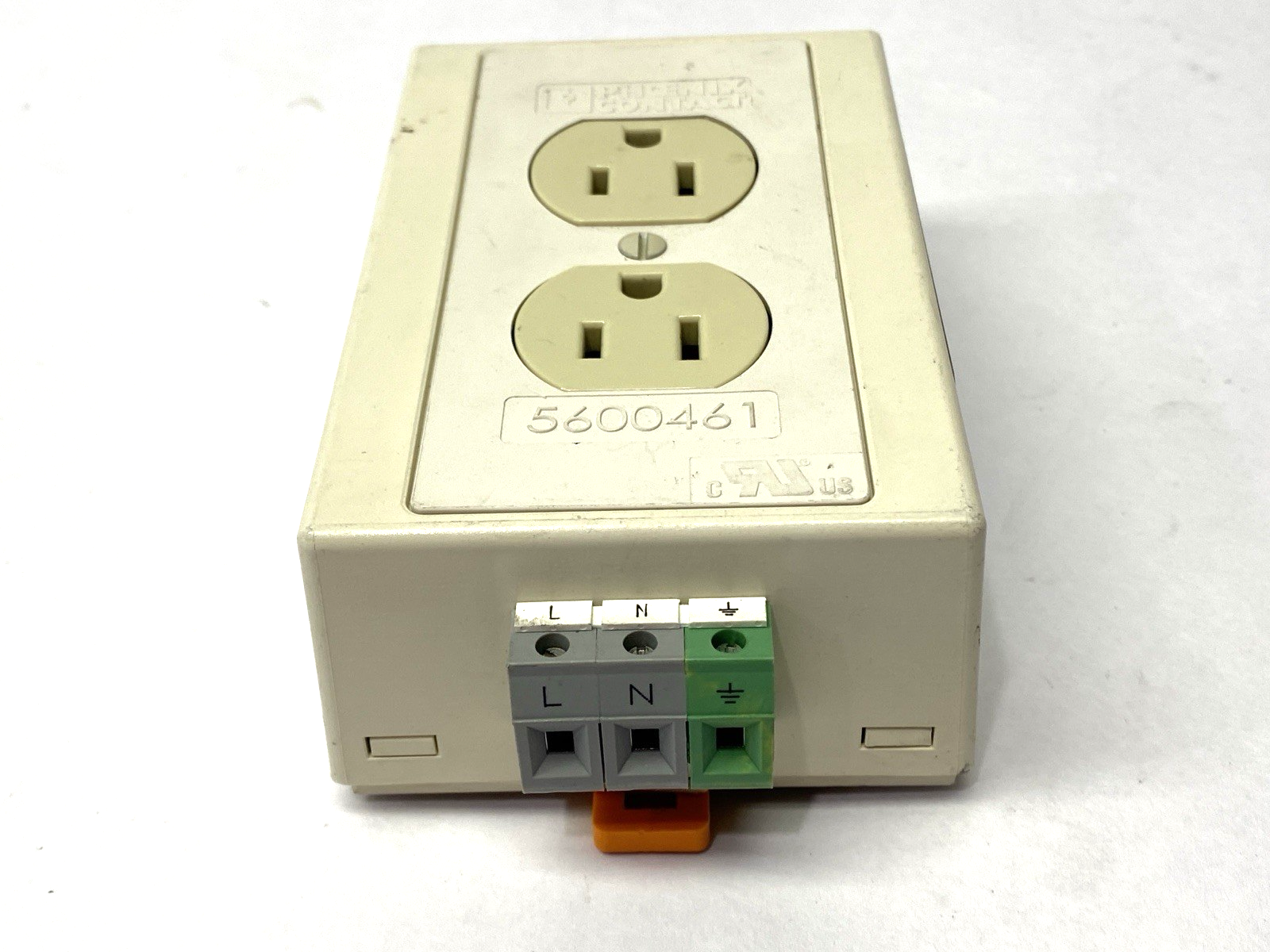 EM-DUO 120/15 | Phoenix Contact Dual Power Outlet DIN Rail Mounted 125VAC 5600461 - Used - Maverick Industrial Sales