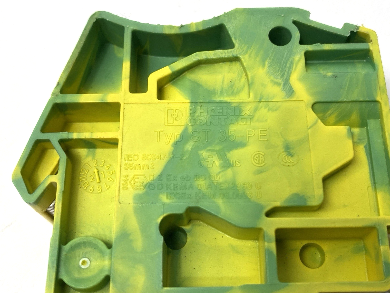 ST 35-PE | Phoenix Contact Protective Conductor Terminal Block 3036194 - Used - Maverick Industrial Sales