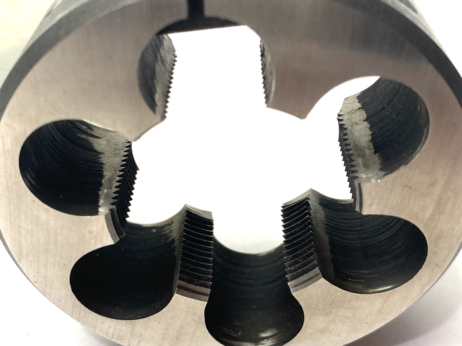 None | M39x1.5 HSS 6-Hole Round Thread Die - Used - Maverick Industrial Sales